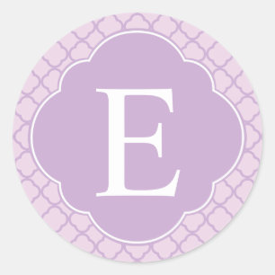 Pegatina Redonda Monograma del Personalizado Lavender Quatrefoil