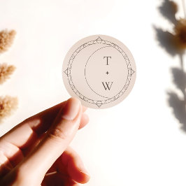 Pegatina Redonda Monograma mínimo de Boda de lunas y estrellas cele