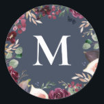 Pegatina Redonda Morado y rosa acuarela floral inicial<br><div class="desc">Diseño de la comunión de color morado y rosa. Parte de una colección.</div>