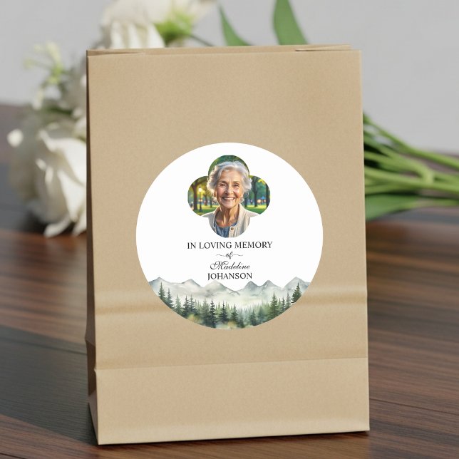 Pegatina Redonda Mountains and Trees Celebration Of Life Funeral (Subido por el creador)