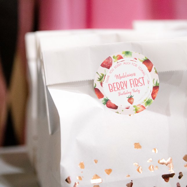 Pegatina Redonda Muchas gracias por la fresa del primer cumpleaños (Subido por el creador)