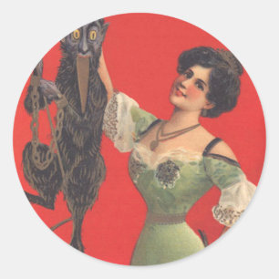 Pegatina Redonda Mujer atrapando a Krampus