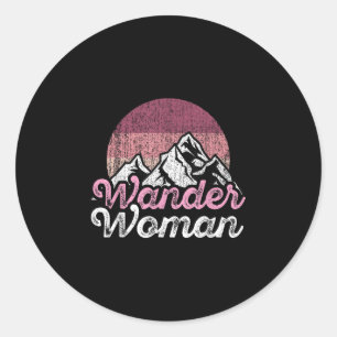 Pegatina Redonda Mujer Errante Montaña Camping Senderismo Chicas Al