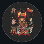 Pegatina Redonda Mujer negra afroamericana Feliz Navidad Pajam<br><div class="desc">Mujer negra afroamericana se enamora de la Navidad Pajama Guay</div>