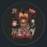 Pegatina Redonda Mujer negra afroamericana Feliz Navidad Pajam<br><div class="desc">Mujer negra afroamericana se enamora de la Navidad Pajama Guay</div>