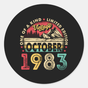 Pegatina Redonda Nacido El 40 De Octubre De 1983