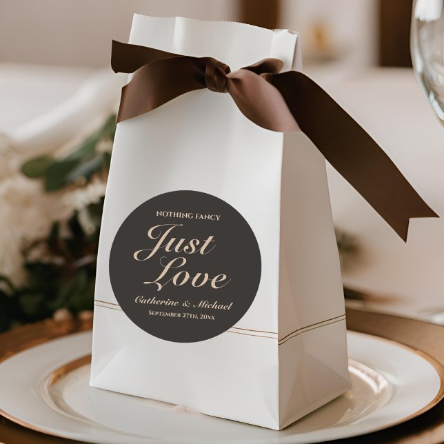 Pegatina Redonda Nada Fancy Just Love Boda (Subido por el creador)