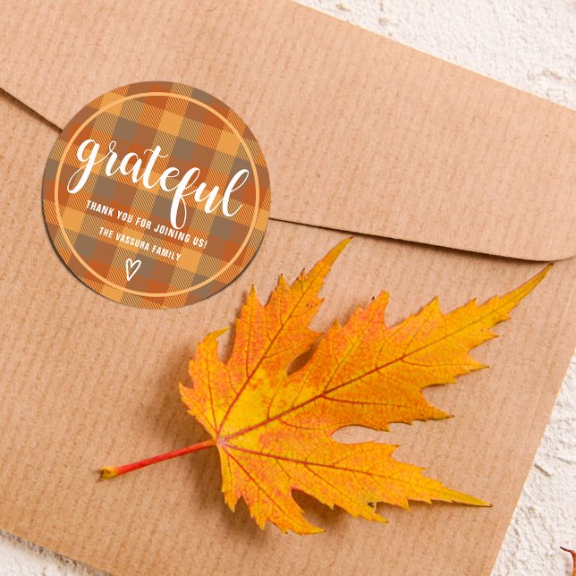 Pegatina Redonda Naranja de otoño Tartán Plaid Grtual Personalizado (Autumn Orange Tartan Plaid Grateful Personalized Classic Round Sticker)