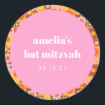 Pegatina Redonda Naranja rosa floral cúter retro Bat Mitzvah Person<br><div class="desc">¡Añade un toque de diversión personalizado a tu celebración con estos vibrantes pegatinas personalizados! Estos pegatinas, que cuentan con un divertido centro rosa rodeado por un retro borde floral y geométrico en cálidos tonos naranja, amarillo y marrón, son perfectos para un Bat Mitzvah o cualquier evento especial. Resaltando el nombre...</div>