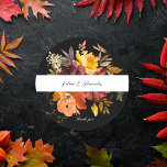 Pegatina Redonda Naranja y flor dorada amarilla 2V2 Gracias - Negro<br><div class="desc">Decoren sus sobres u otros artículos con su nombre y sus modernos pegatinas florales de oro Naranja y amarillo. Hecha con flores de acuarela pintadas a mano. Texto opcional de agradecimiento.</div>