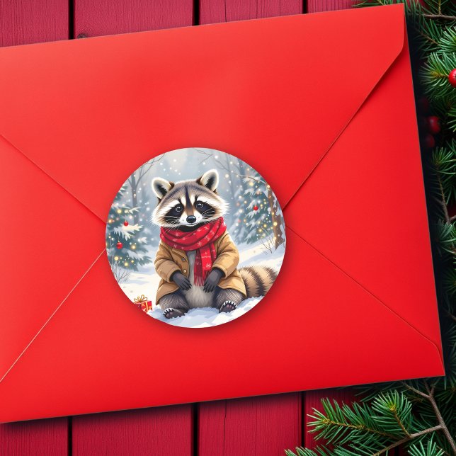 Pegatina Redonda Navidades de Cute Whimsical Raccoon (Subido por el creador)