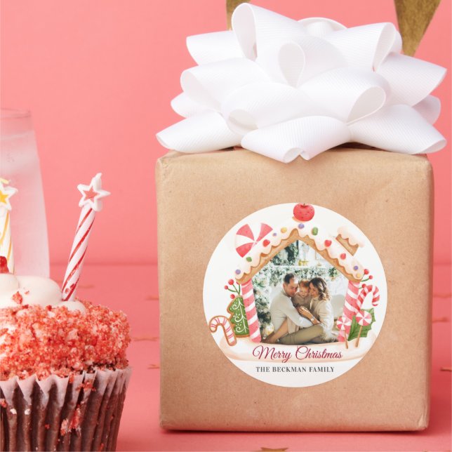 Pegatina Redonda Navidades de la Casa de Gingerbread personalizado (Fiesta)