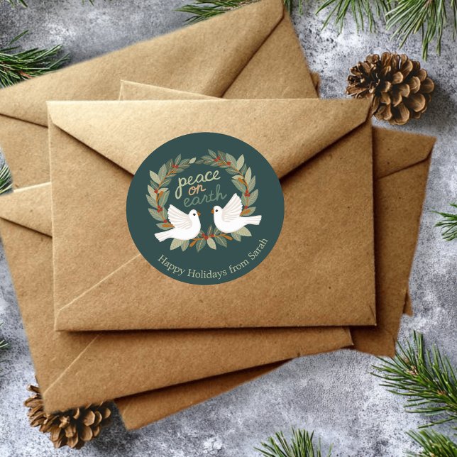 Pegatina Redonda Navidades de Paz en la Tierra Doves PERSONALIZADO (Peace on Earth Doves Christmas Holidays CUSTOM Classic Round Sticker
)