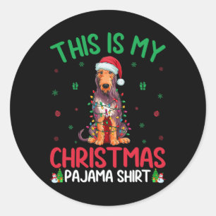 Pegatina Redonda Navidades de perro lobo de árbol de navidad muy fe