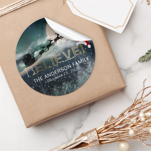 Pegatina Redonda Navidades de renos de Santa Sleigh creen que Santa (Subido por el creador)