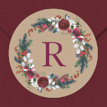 Pegatina Redonda Navidades florales de vacaciones Monograma<br><div class="desc">pegatinas impresos por personalizado personalizados con el texto inicial de su monograma u otro texto personalizado en una cortina de color verde y burdeos sobre un falso fondo de papel kraft. Utilice las herramientas de diseño para editar los tipos de letra y los colores del texto, agregue sus propias fotos...</div>