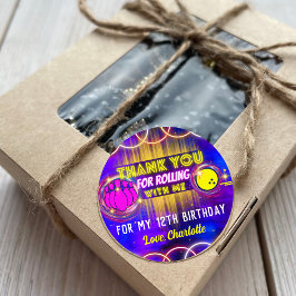 Pegatina Redonda Neon Glow Purple Bowling Fiesta de cumpleaños Grac