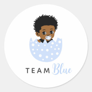 Pegatina Redonda Niño Afroamericano Equipo Azul en Huevo
