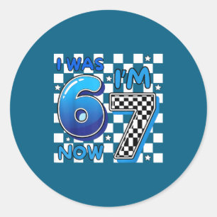 Pegatina Redonda Niños Azul Cuadros Yo Tenía 6 Ahora Tengo 7 Divert
