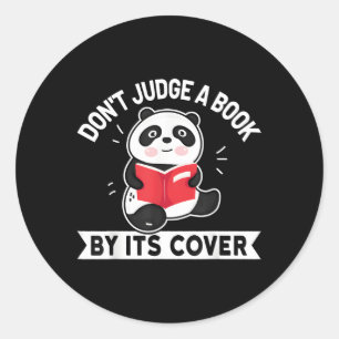Pegatina Redonda No Juzgues Un Libro Por Su Portada Libros Lectura 