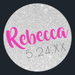 Pegatina Redonda Nombre personalizado Bat Mitzvah Silver Purpurina<br><div class="desc">Suave y brillante purpurina de plata, nombre personalizado y fecha fiesta, festividad de niña Cumpleaños, Bat Mitzvah, Quinceanera, o pegatina de papel de sello para sobres personalizado. * * * * * * * * * * * * * * * Haga clic en PERSONALIZAR para cambiar el color de...</div>