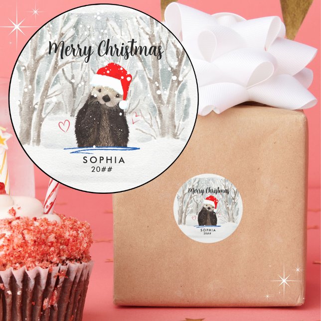 Pegatina Redonda Nombre y año de Santa Otter pequeño y adorable (Great for gifts, cards, envelopes, etc. )