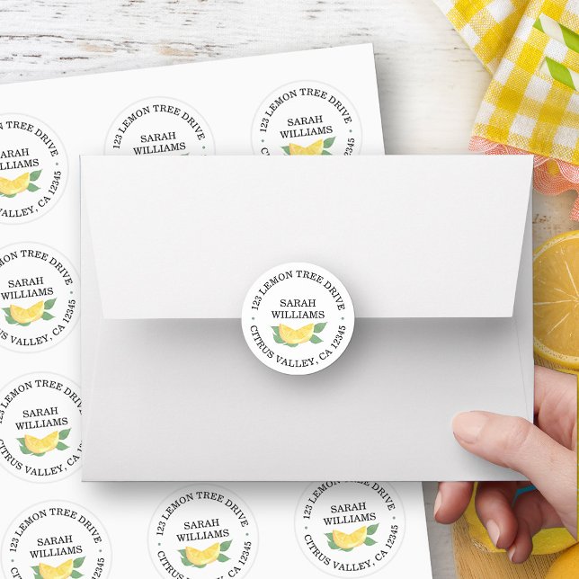 Pegatina Redonda Nombre y dirección del limón de cítricos (Address label envelope seals  from my Citrus Lemon Baby Shower Collection)