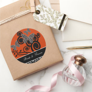 Pegatina Redonda Novia mariposa Art Deco y Groom