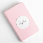 Pegatina Redonda Novia personalizada<br><div class="desc">Bienvenidos a nuestra colección de productos de novias personalizados en Zazzle! Aquí,  nos especializamos en crear objetos únicos y de personalizable para celebrar el viaje de convertirse en novia. Ya sea que planees tu boda de ensueño o que busques los regalos perfectos de ducha de novia,  te tenemos cubierto.</div>