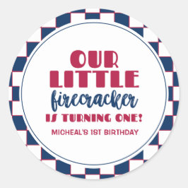 Pegatina Redonda Nuestro pequeño petardo cumple un cumpleaños