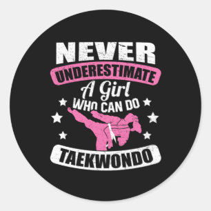 Pegatina Redonda Nunca Subestimes A Un Chica Que Pueda Hacer Taekwo