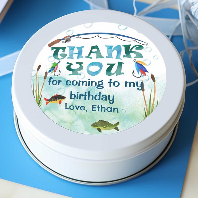 Pegatina Redonda O-fish-ally, temas de pesca gracias favores (O fish ally, Gone fishing themed, boy 1st birthday favor stickers.)