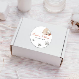 Pegatina Redonda Océan una pequeña perla bajo la ducha de bebé.