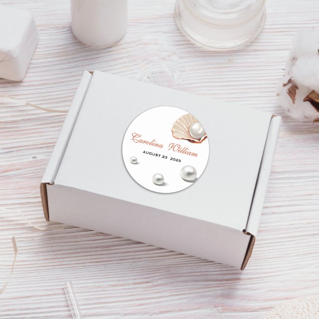 Pegatina Redonda Océan una pequeña perla bajo la ducha de bebé. (Subido por el creador)