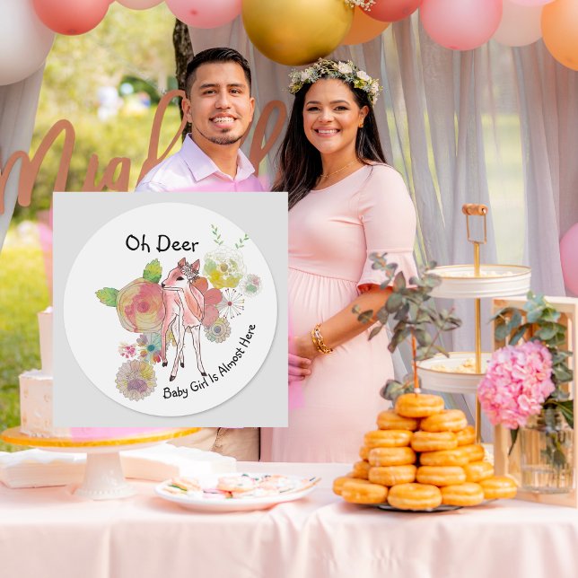 Pegatina Redonda Oh Deer Baby Girl Casi Acá Pastel Flores Silvestre (Oh Deer, Baby Girl Is Almost Here Favor Round Stickers)