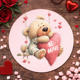 Pegatina Redonda Osito de San Valentín: corazón colgante