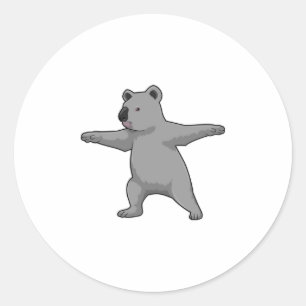 Pegatina Redonda Osito Koala en el gimnasio del yoga