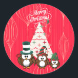 Pegatina Redonda Owal Family Merry Christmas<br><div class="desc">Pegatina navideña con la familia Owl.</div>