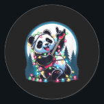 Pegatina Redonda Panda Christmas Tree ilumina divertidas navidades<br><div class="desc">Panda Christmas Tree Enfoca Graciosa Noche Panda Lover Animal</div>