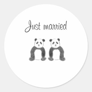 Pegatina Redonda Panda recién casada
