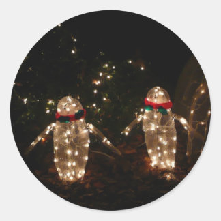 Pegatina Redonda Pantalla de luz de feriado de pingüinos