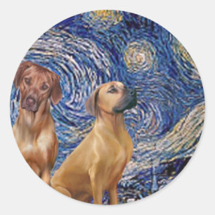 Pegatina Redonda Pareja de Ridgeback de Rodesia - Noche estrellada