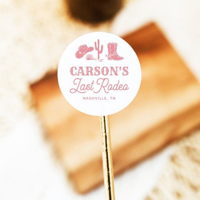 Pegatina Redonda Partido Bachelorette de la última bebé rodeo rosad (Subido por el creador)