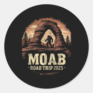 Pegatina Redonda Paseo de Moab Bigfoot Vintage Viaje por carretera