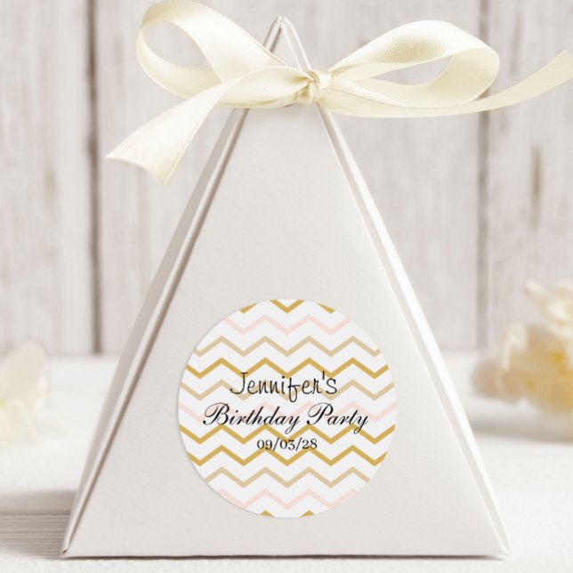 Pegatina Redonda Pastel Peach y Gold Zig Zag (Subido por el creador)