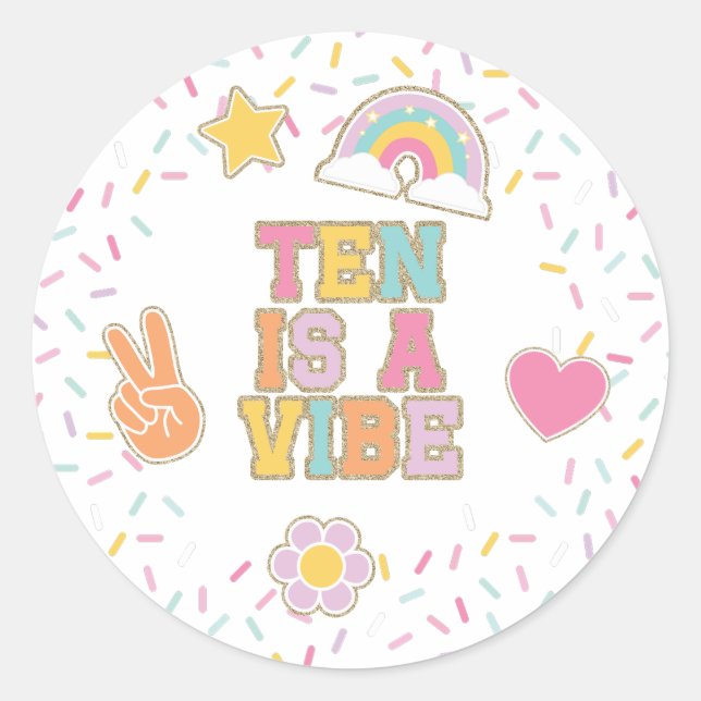 Pegatina Redonda Patch Preppy Ten es una Vibra Cumpleaños 10 (Anverso)
