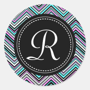 Pegatina Redonda Patrón Monogramado de Chevron Tribal Femenino