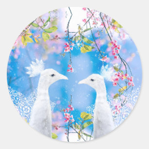 Pegatina Redonda Pavo real blanco y sakura floreciendo / Amor román