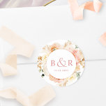 Pegatina Redonda Peach Rubor con sobres Boda de coral / Favor<br><div class="desc">Elegante sello para sobres boda monogramado o pegatina con magníficas acuarelas florales en una hermosa mezcla de melocotón, naranja, rosa rubor, coral, crema y champán. Centrar en blanco con iniciales y segunda línea de texto en coral. Dos opciones de tamaño y varias opciones de forma entre las que elegir. La...</div>