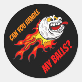 Pegatina Redonda Pelota de golf en llamas, negro